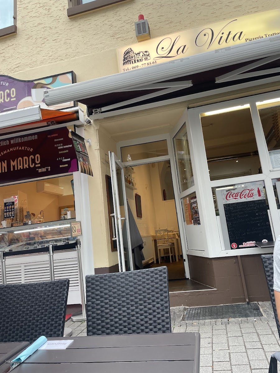 Trattoria La Vita